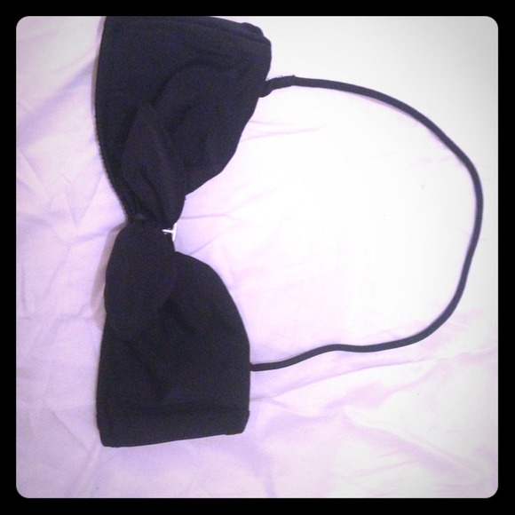 VS black bandeau bikini top :)