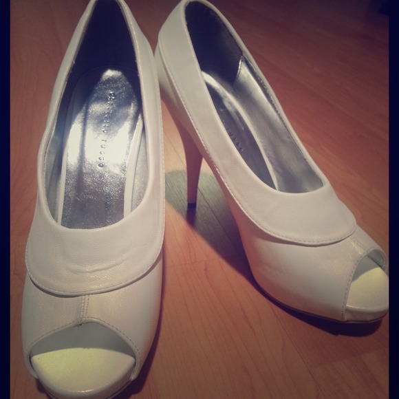 GONE!! White Peep Toe Heels