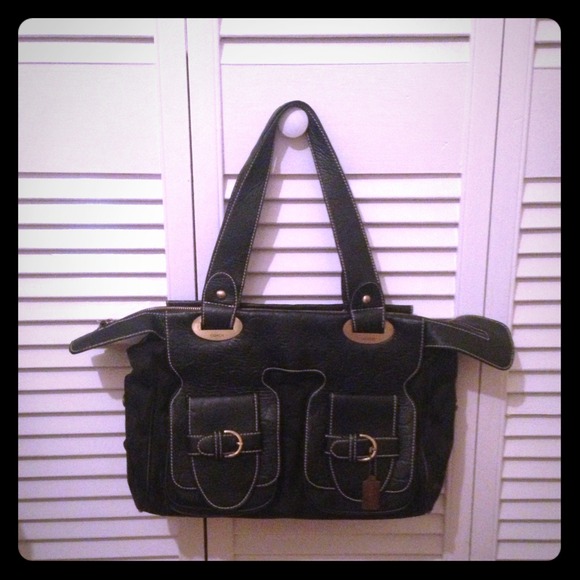 Black and gold accents inspired coach bag!