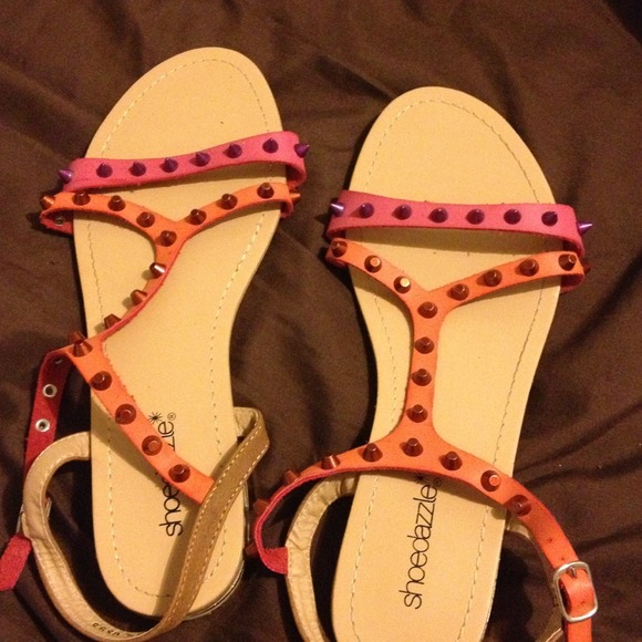 *Reserve for @klover10* Shoedazzle "Behnaz"