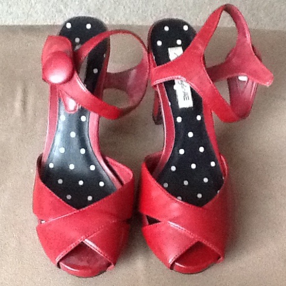 American Eagle Shoes