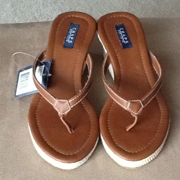 NWT Chaps shoes