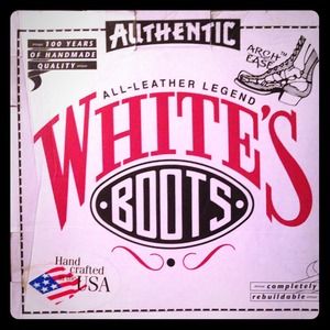 💢sold💢Used White Smoke Jumper Boots.