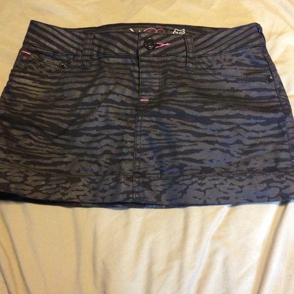 Black Fox Denim Skirt!!