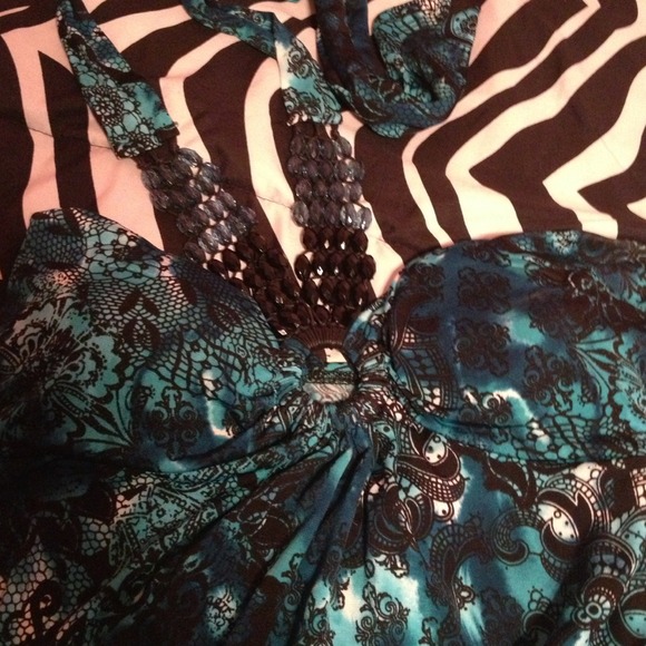 Beautiful long summer dress - Picture 2 of 3