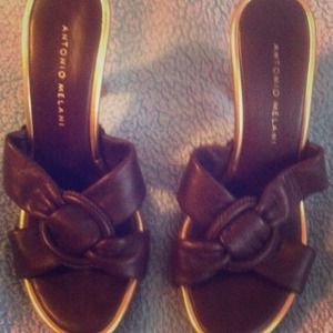 GAVE TO GOODWILL Antonio Meloni dark brown leatheR