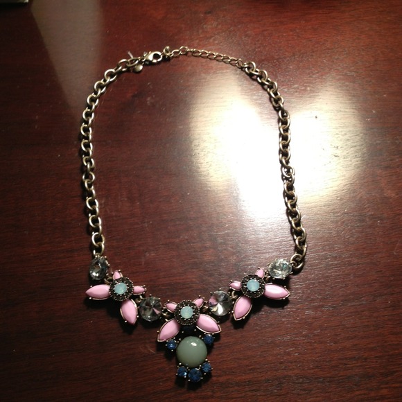 ❌❌SOLD❌❌Jcrew necklace