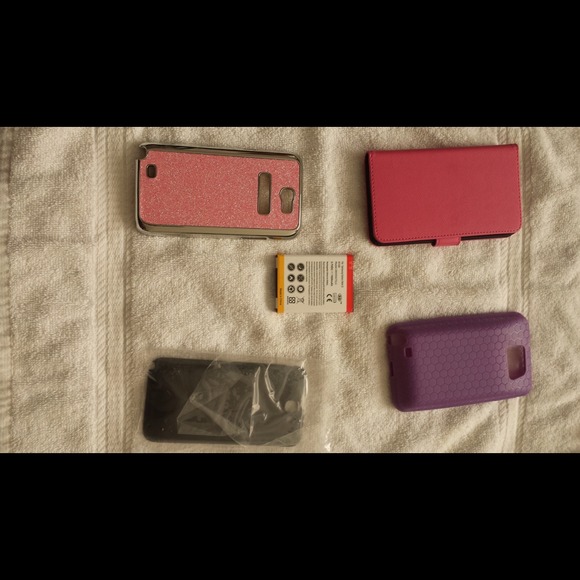 Samsung Galaxy Note 2 accessories bundle - Picture 1 of 4
