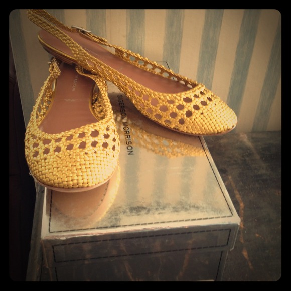 SIGERSON MORRISON Gold Strappy Sandals- Brand NEW!
