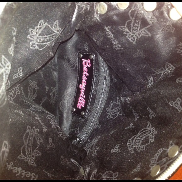 SOLD Betseyville Betsey Johnson lace purse small - Picture 2 of 4