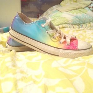 Unisex Rainbow Converse