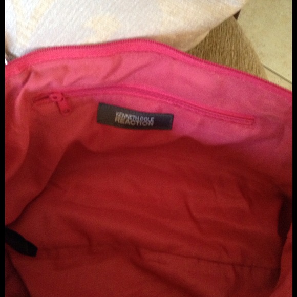 Kenneth Cole Purse - Picture 2 of 2