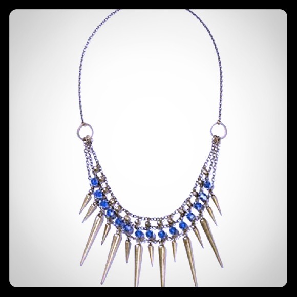 ❤Reduced❤ Stones and Cones Necklace