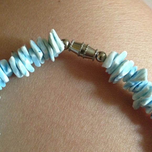 She'll necklace - Picture 2 of 2