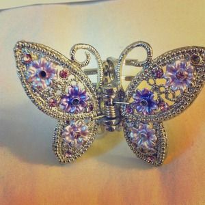 Butterfly hair clip