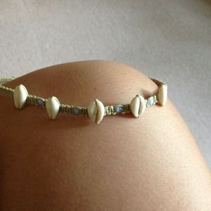 Shell necklace