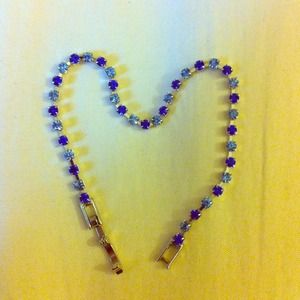 Blue beaded bracelet