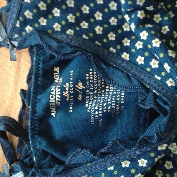 🚫SOLD🚫American Eagle Flower Print Tank! - Picture 4 of 4