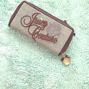 💗MAKE AN OFFER💗 JuicyC brown/gray/purple wallet