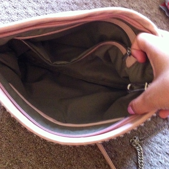 Handbag - Picture 3 of 4