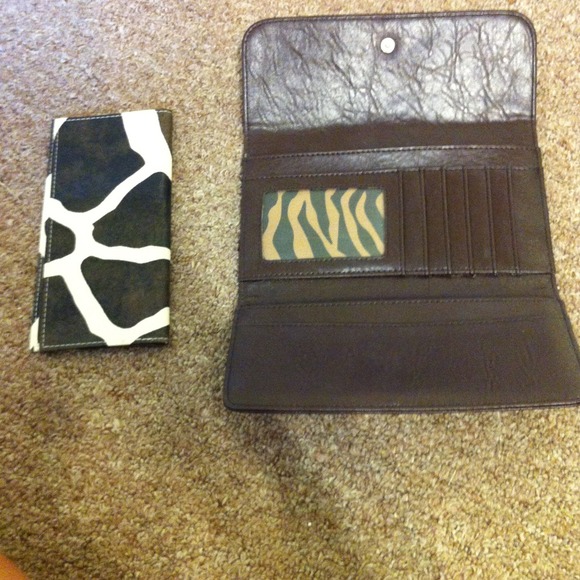 Wallet - Picture 2 of 3