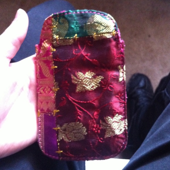 iPhone 4/4s holder