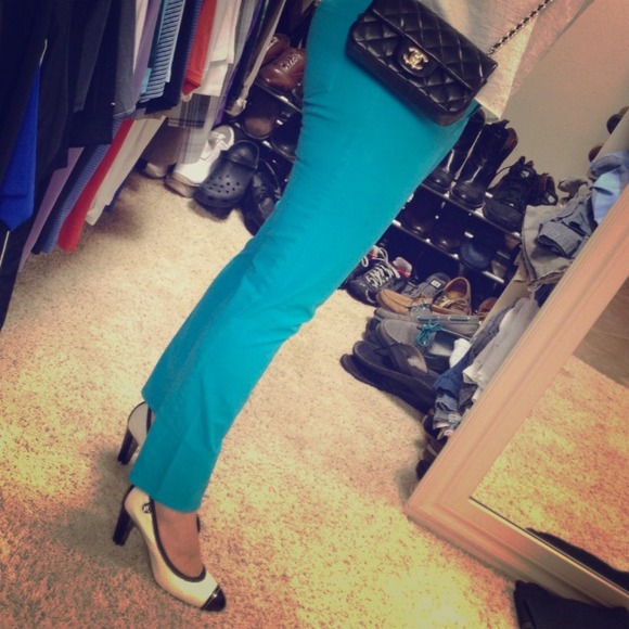 💢SOLD LOCALLY💢Chanel pumps