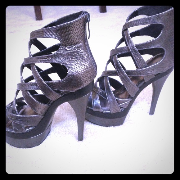 Best of Bebe summer sandals