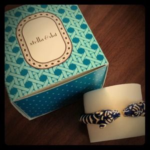 Stella & Dot Lakra Bangle....was $47 NOW $35