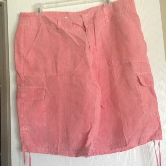 Victoria Secret Linen short coral dry cleaned
