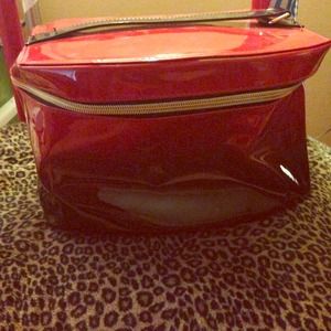 Elizabeth Arden make up bag👌❤