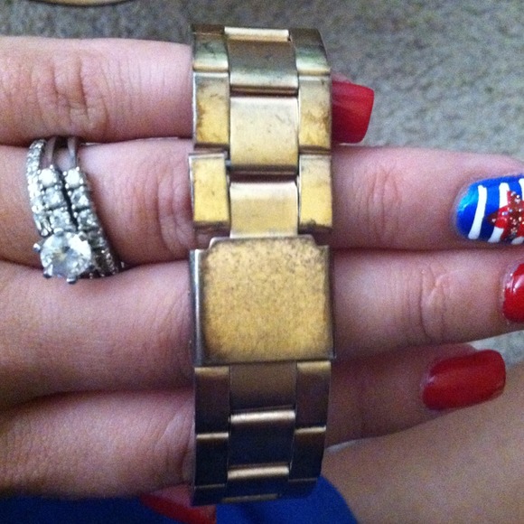 Geneva Rose Gold Watch - Picture 4 of 4