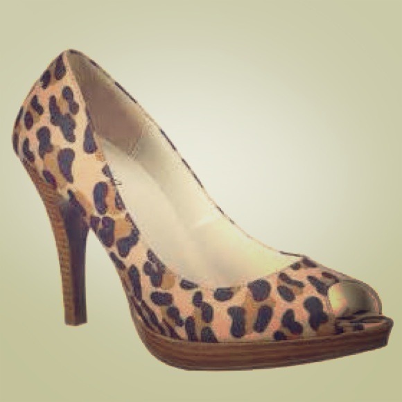 Brand New Cheetah Pumps