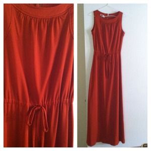 Nice Quality Material ORANGE MAXI DRESS. SIZE 10