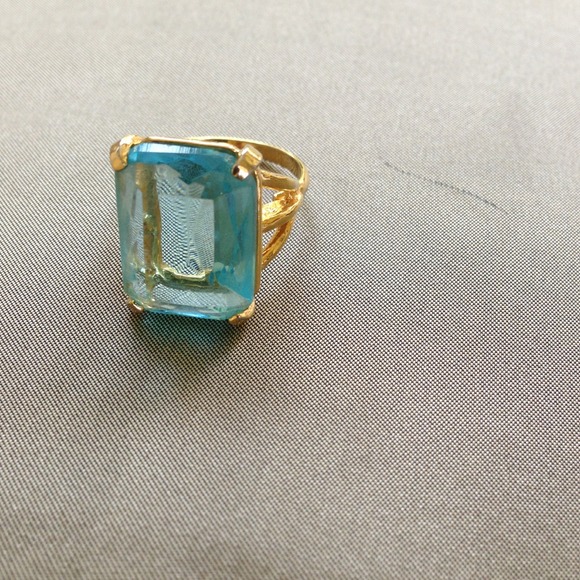 *SOLD SOLD* x4  Aquamarine Fashion Ring.