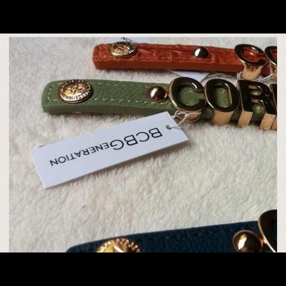 >>>SOLD In Bundle!<<< BCBGeneration NWT - Picture 4 of 4