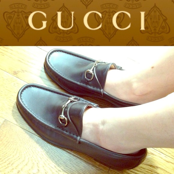⛔️SOLD⛔️Authentic Gucci Shoes