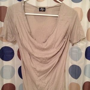 Scoop neck shirt