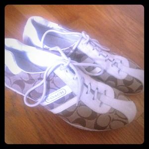 Coach shoes size 8