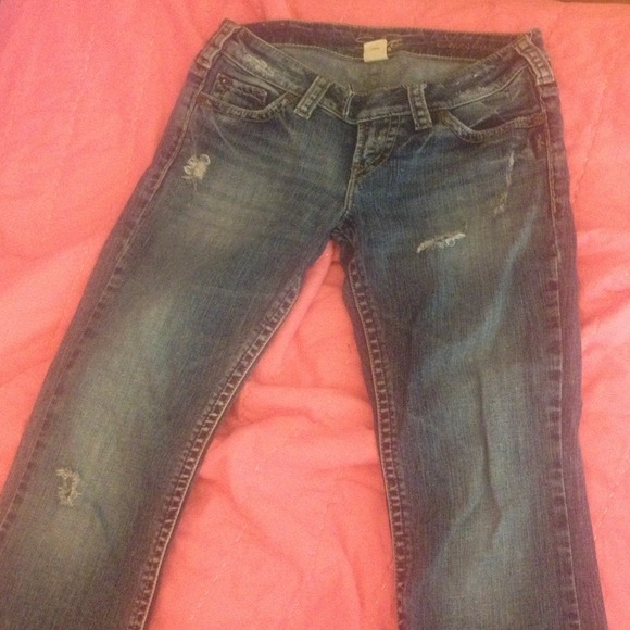 Silver brand flared jeans - Picture 3 of 3