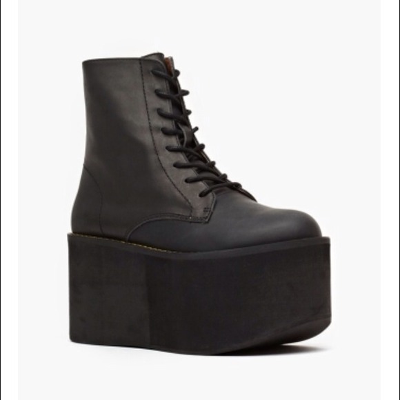 Jeffrey Campbell Riot platform
