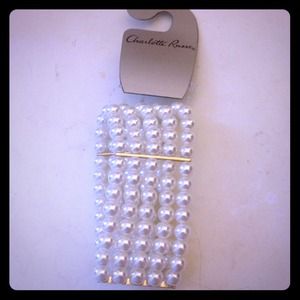 Charlotte Russe pearl bracelet