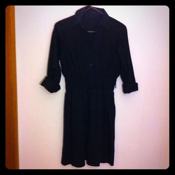 Black shirt dress