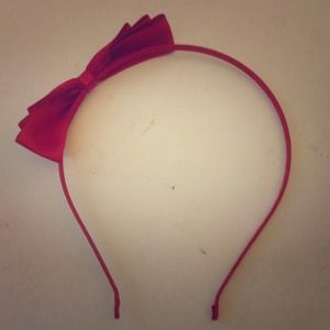 Red bow headband