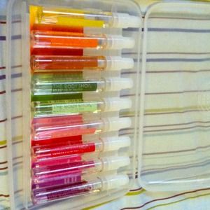 The Body Shop Invent Your Scent Collection Pack