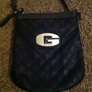 Guess Crossbody purse
