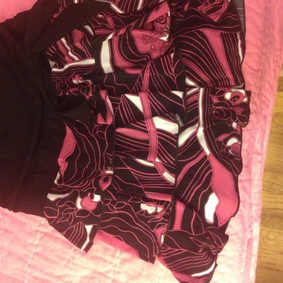 Strapless black and pink dress - Picture 2 of 2