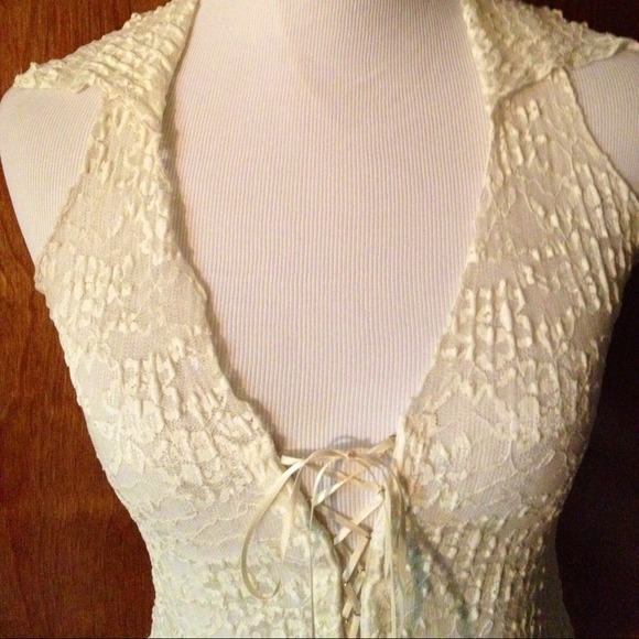 SOLD....Lace Halter Top - Picture 4 of 4