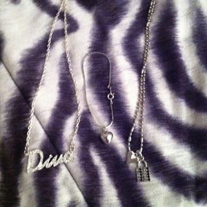 Neckless one bracelet