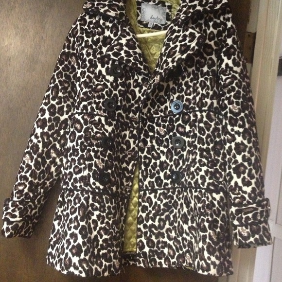 Cheetah print jacket - Picture 2 of 3